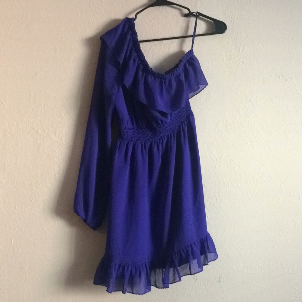 One Shoulder Long Sleeve Formal Dress